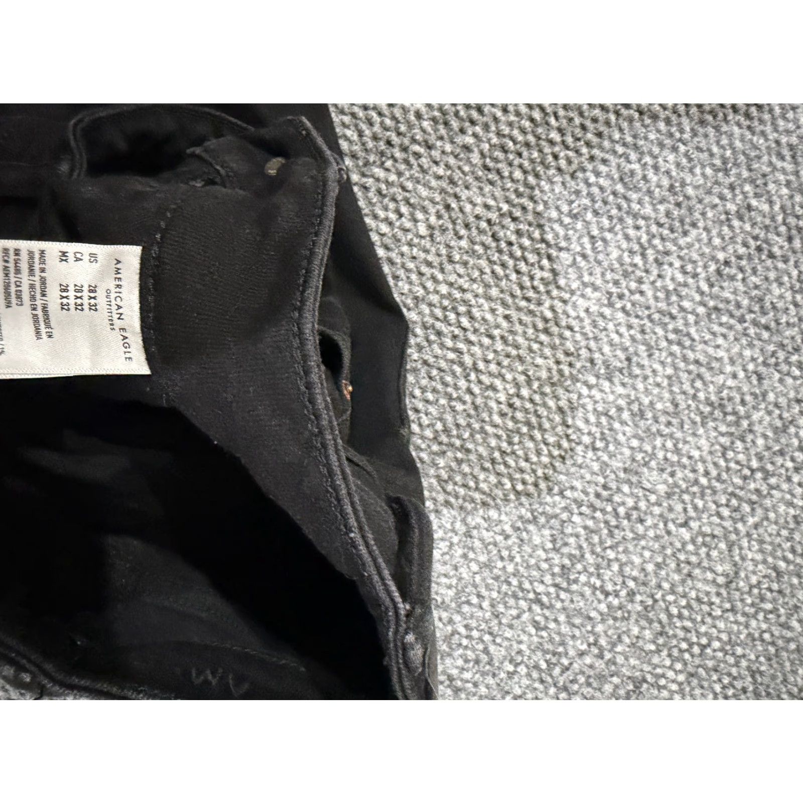American Eagle Outfitters American Eagle Outfitters Jeans Slim Straight 28x30 Black Distressed Denim Mens Size US 28 / EU 44 - 5 Thumbnail