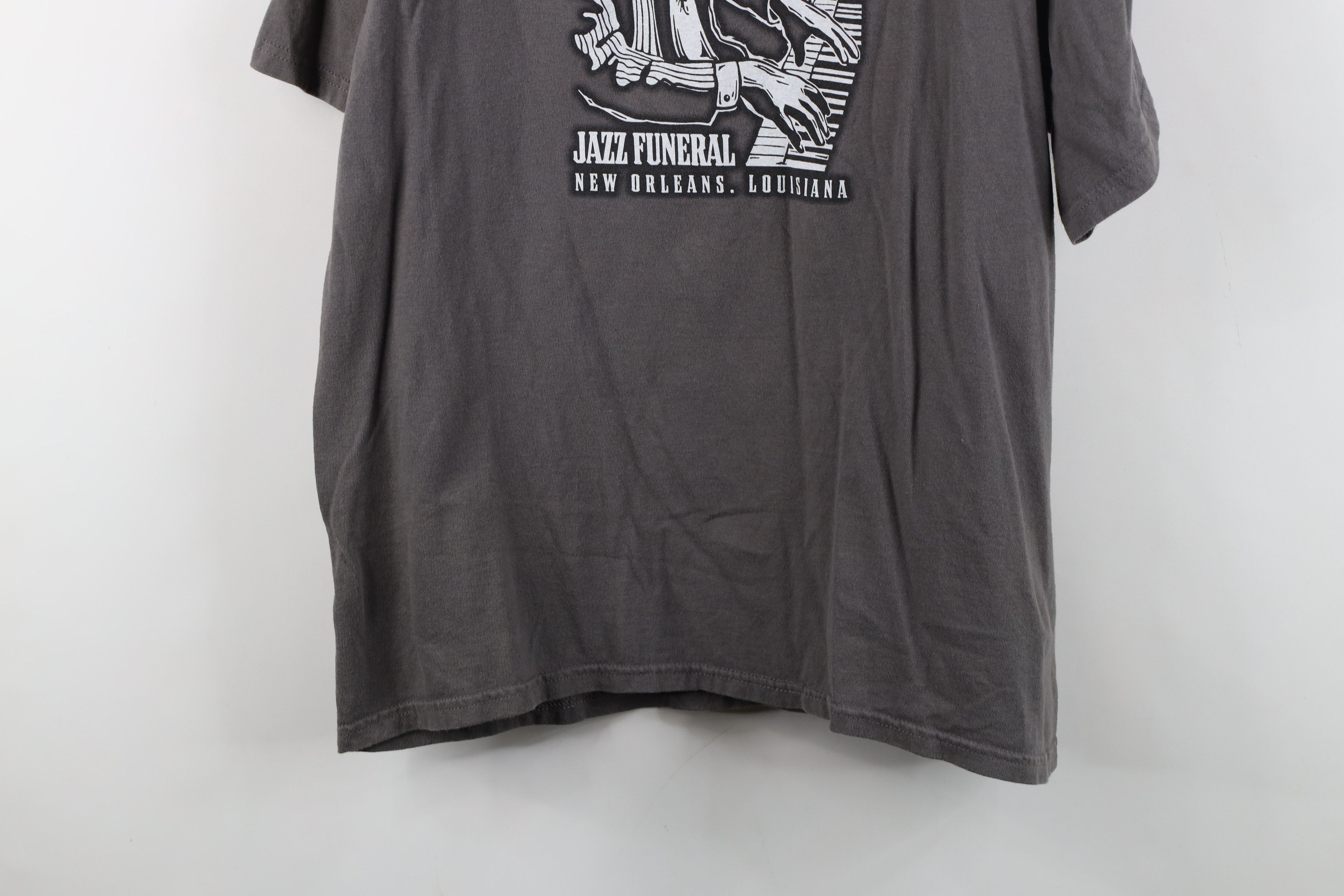 Vintage Vintage Y2K Streetwear Good Times Roll Jazz Funeral T-Shirt Size US L / EU 52-54 / 3 - 15 Thumbnail