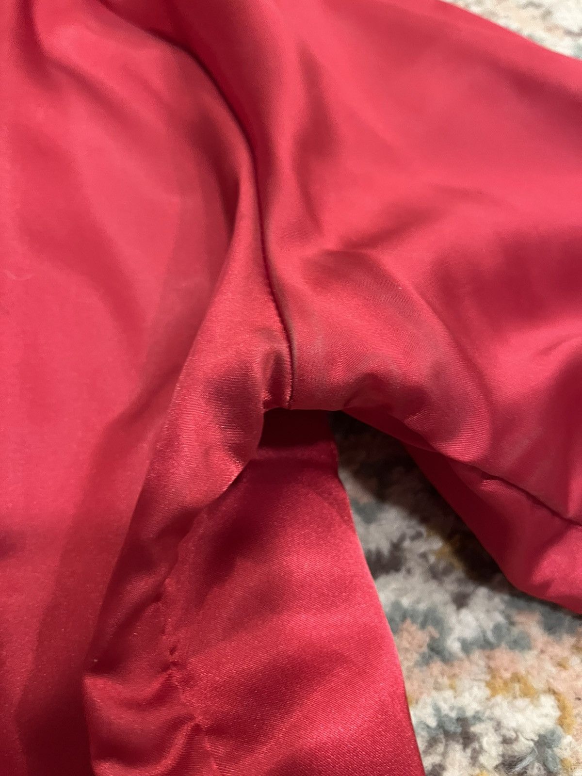 Other Vintage 1980s Satin Bomber Jacket Alaska Red Men’s Large Size US L / EU 52-54 / 3 - 3 Thumbnail