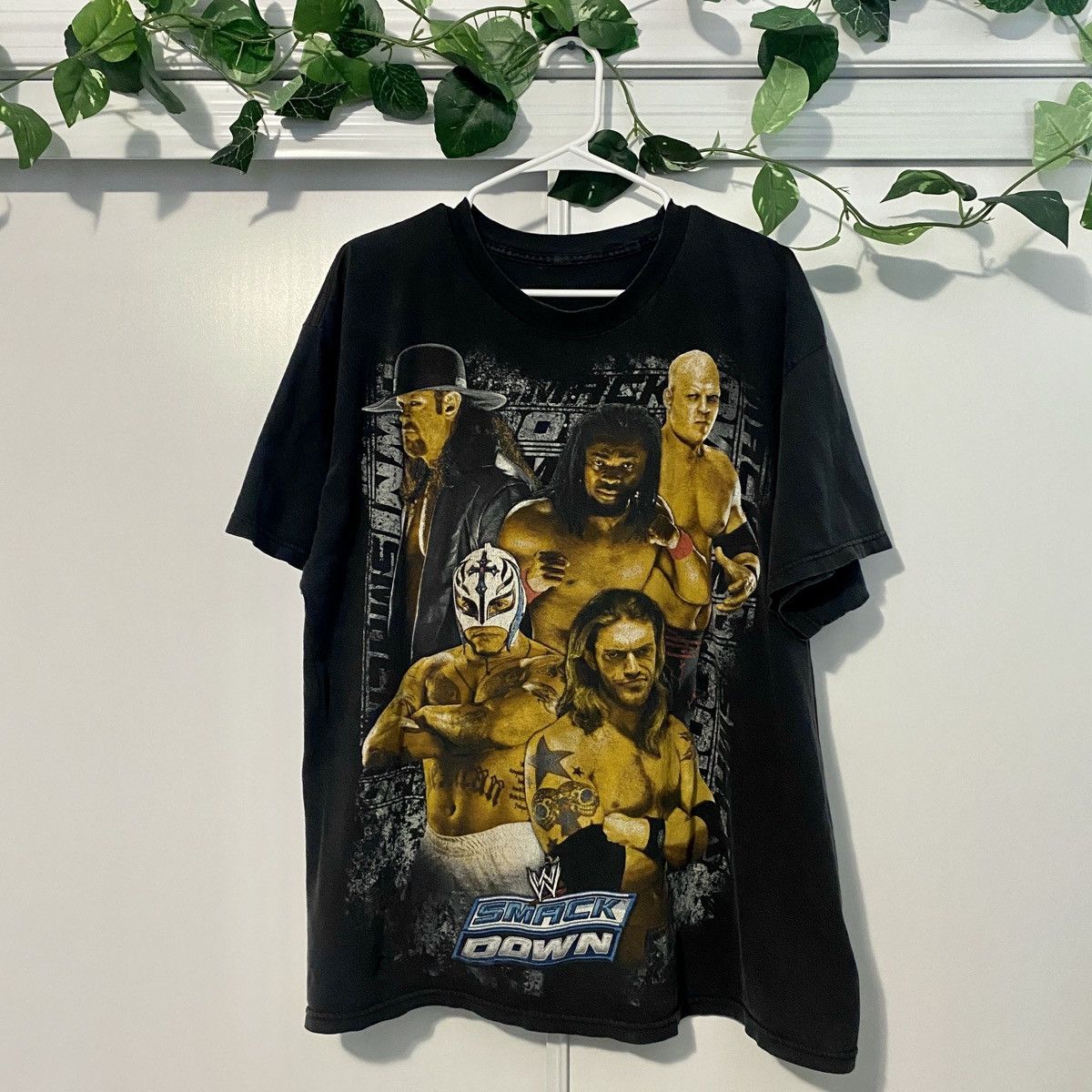 WWE Vintage 2007 WWE Smackdown Wrestling T-Shirt Size US XL / EU 56 / 4 - 1 Thumbnail