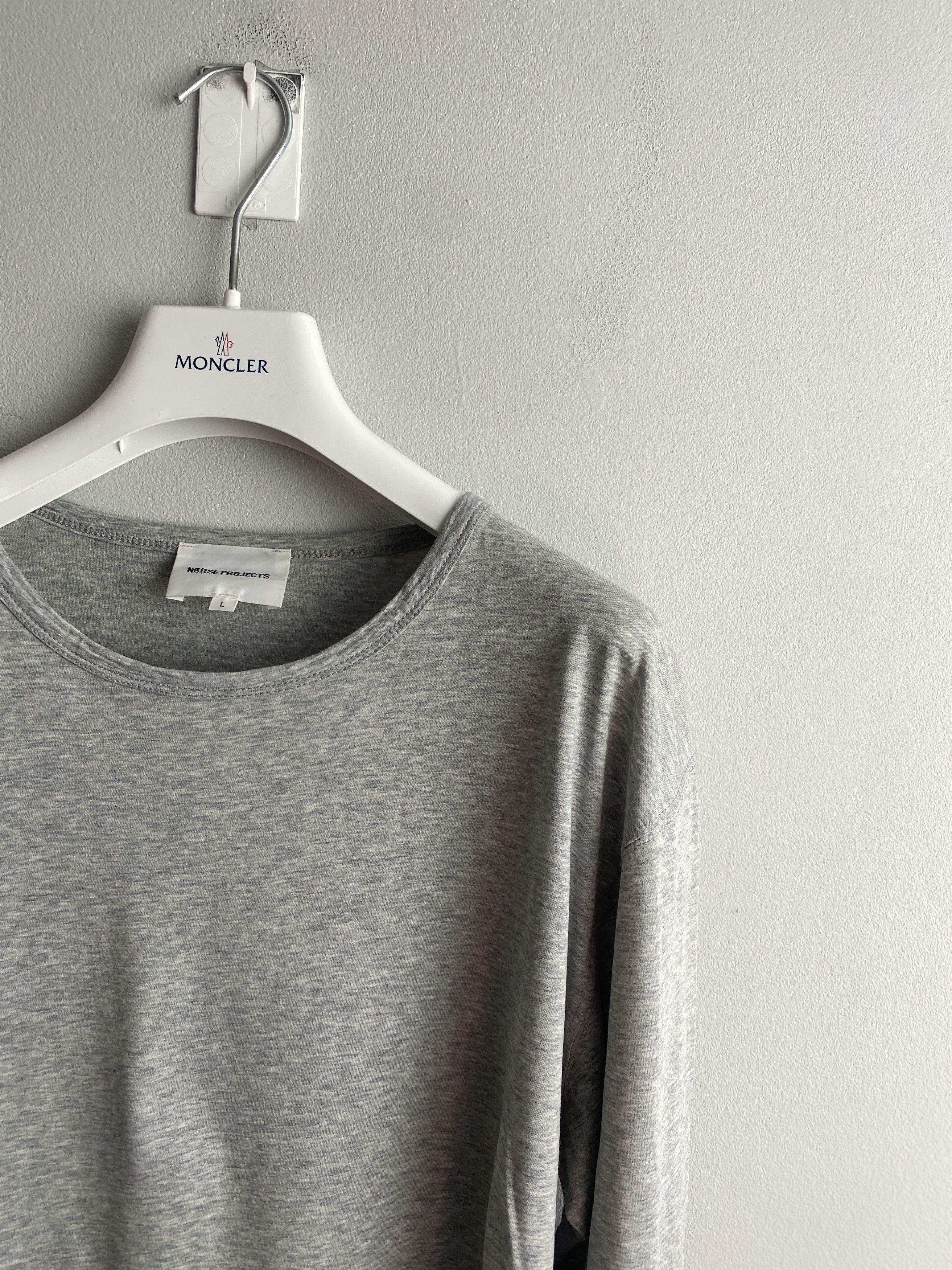 Norse Projects Norse Projects Jesper Mercerized long sleeve t-shirt tee Size L / US 10 / IT 46 - 2 Thumbnail