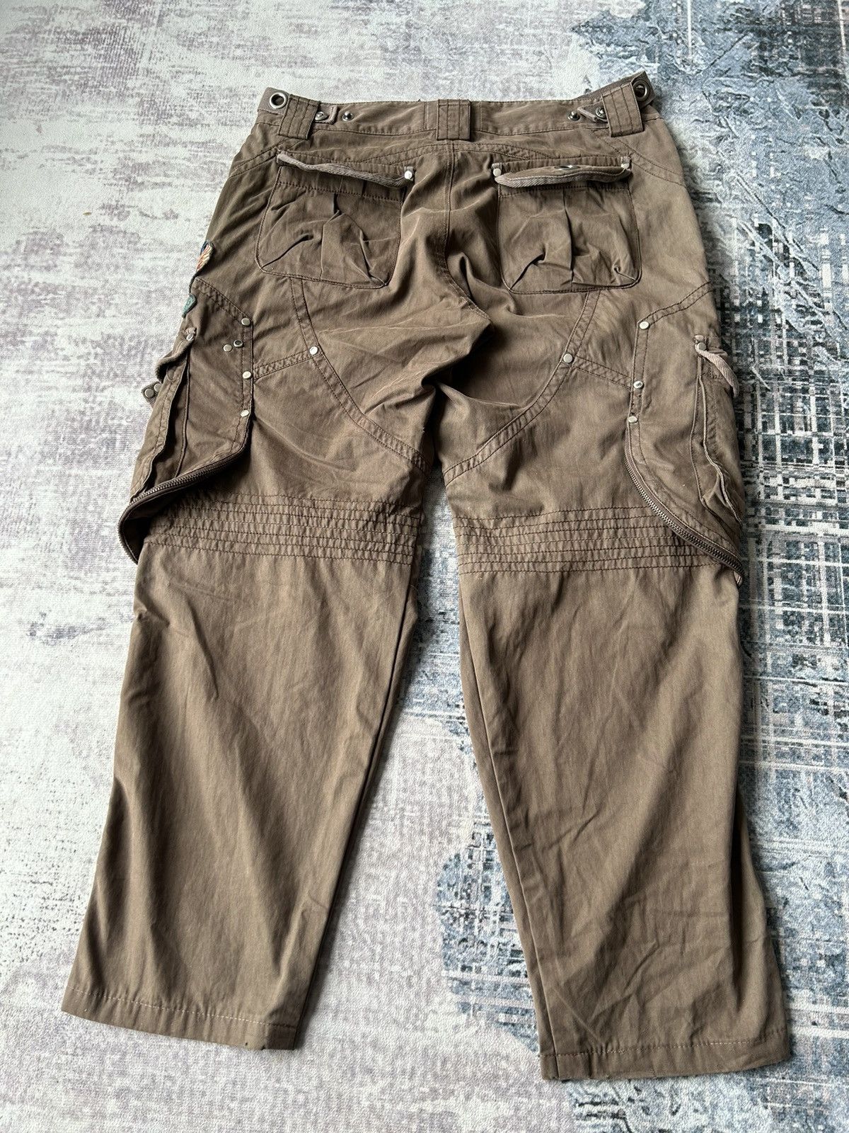 If Six Was Nine Bondage Multipocket Cargo Pants Size US 35 - 12 Thumbnail