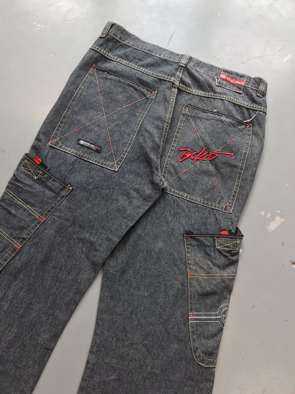 Ecko Unltd. × Vintage Vintage Ecko UNLTD multiple big pockets baggyfit cargo Size US 38 / EU 54 - 14 Thumbnail
