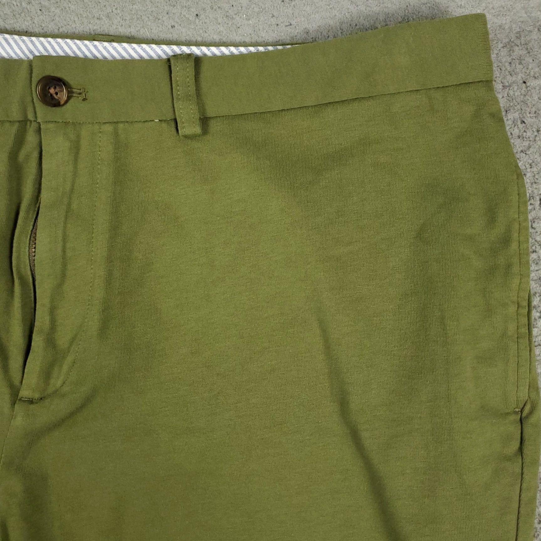 Brooks Brothers VINTAGE Brooks Brothers Men's Chino Shorts Size 2XL Green Flat Front Cotton Casual Classic Size US 39 - 3 Thumbnail
