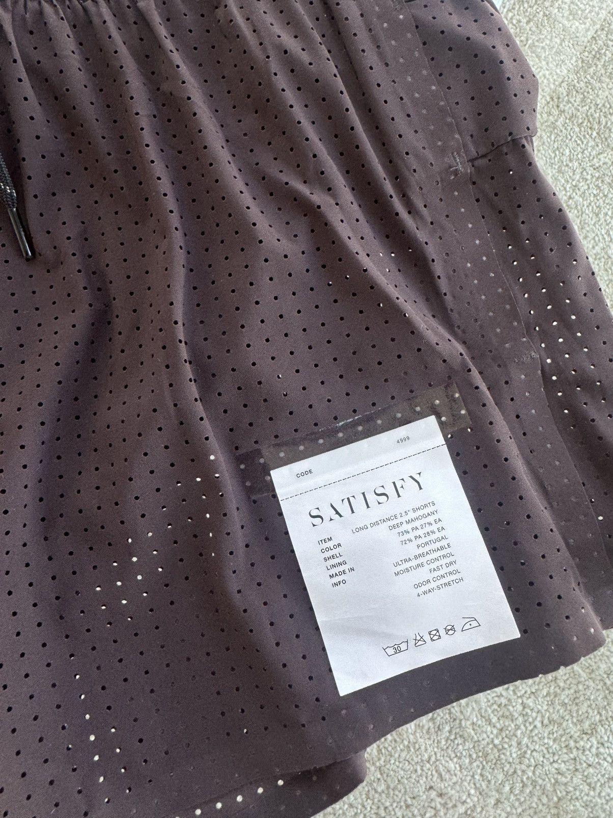 Satisfy Satisfy Long Distance 2.5” running shorts Size US 28 / EU 44 - 2 Thumbnail