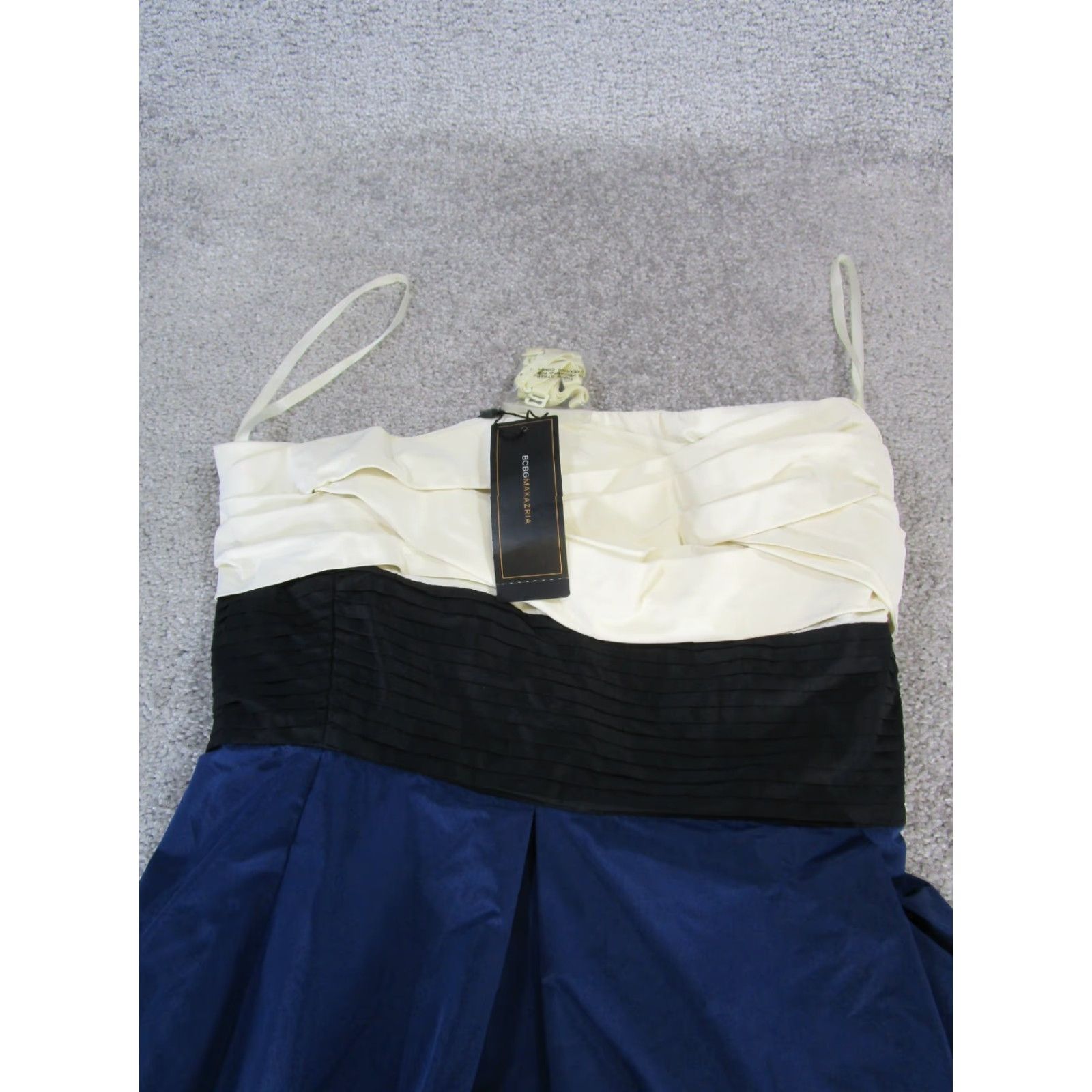 Bcbgmaxazria BCBGMAXAZRIA Dress Women Sleeveless A-Line Blouson Short Black 6 Polyester 6 Women’s Batik? Size M / US 6-8 / IT 42-44 - 2 Thumbnail