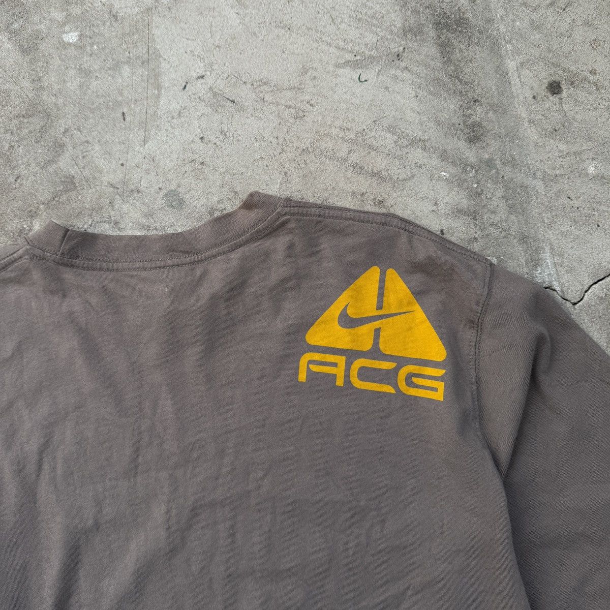 Nike ACG Vintage 00's Nike ACG Logo Long Sleeve Size US L / EU 52-54 / 3 - 4 Thumbnail