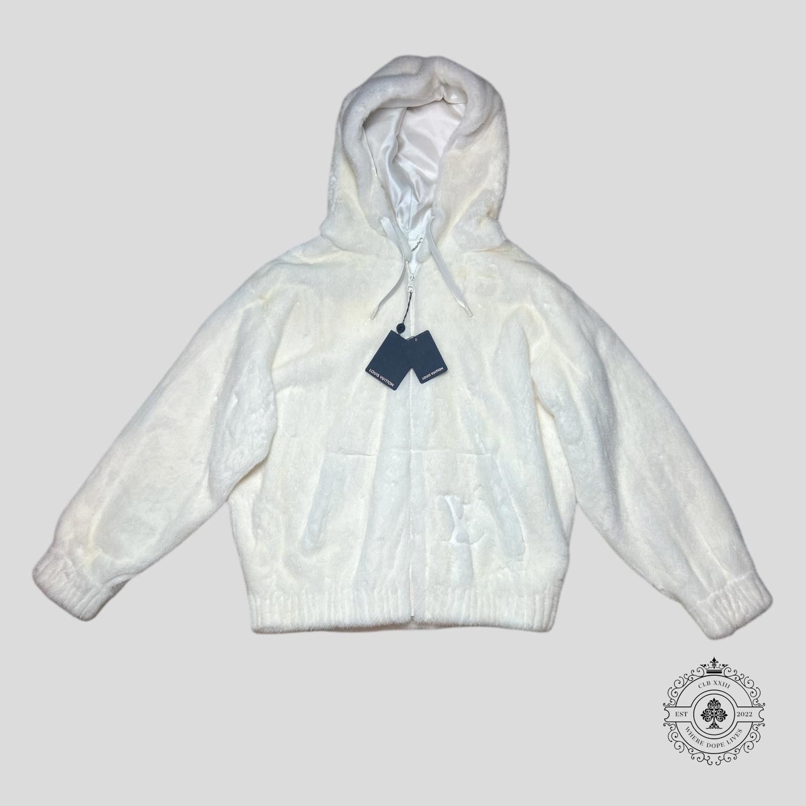 Louis Vuitton Louis Vuitton Mink Hoodie in White Size US XL / EU 56 / 4 - 1 Thumbnail