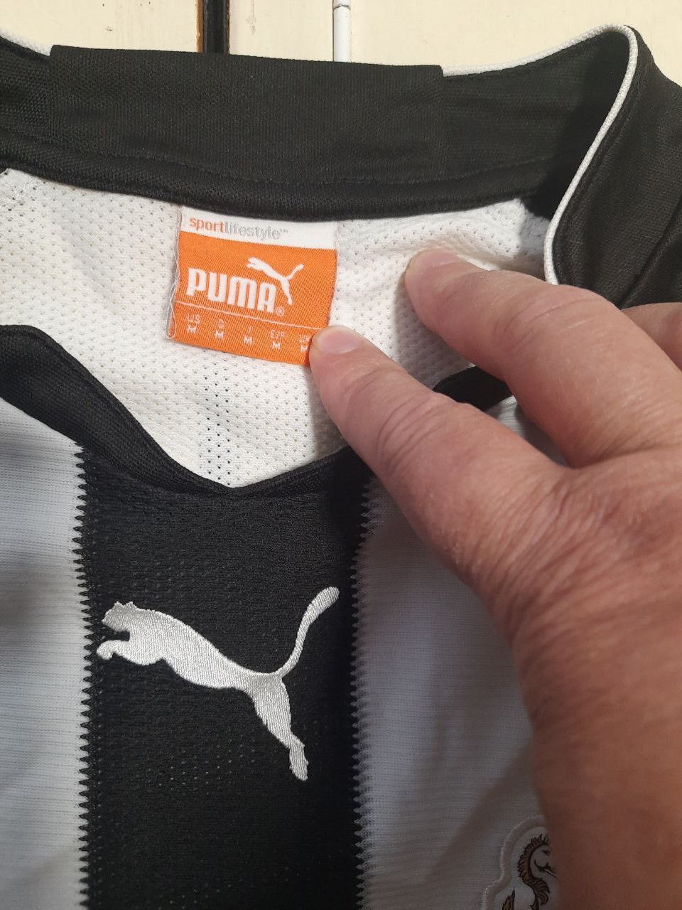 Puma Puma Newcastle United Home Jersey 2010-2011 Size US M / EU 48-50 / 2 - 7 Thumbnail