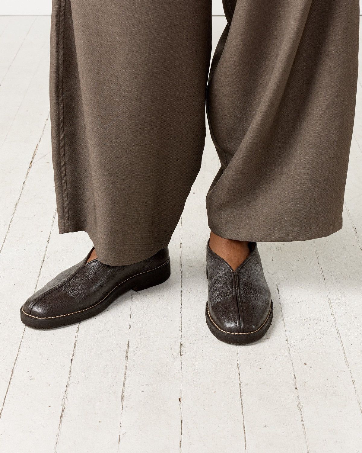 Lemaire 650USD Piped Crepe Slippers in Dark Brown | Grailed