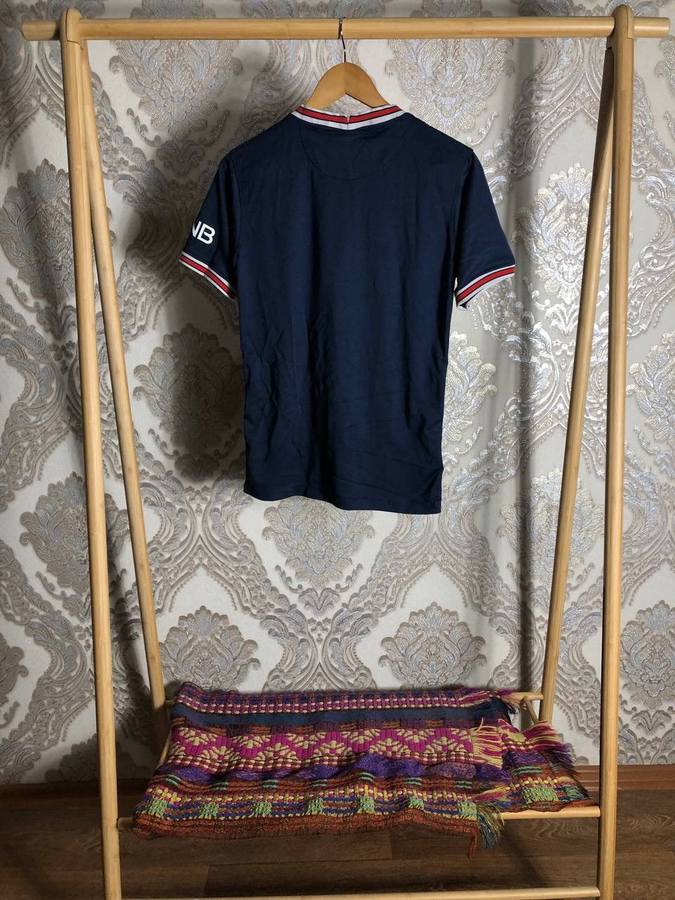 Nike VINTAGE NIKE JORDAN FC PSG PARIS FRANCE SOCCER JERSEY Y2K Size US S / EU 44-46 / 1 - 5 Thumbnail
