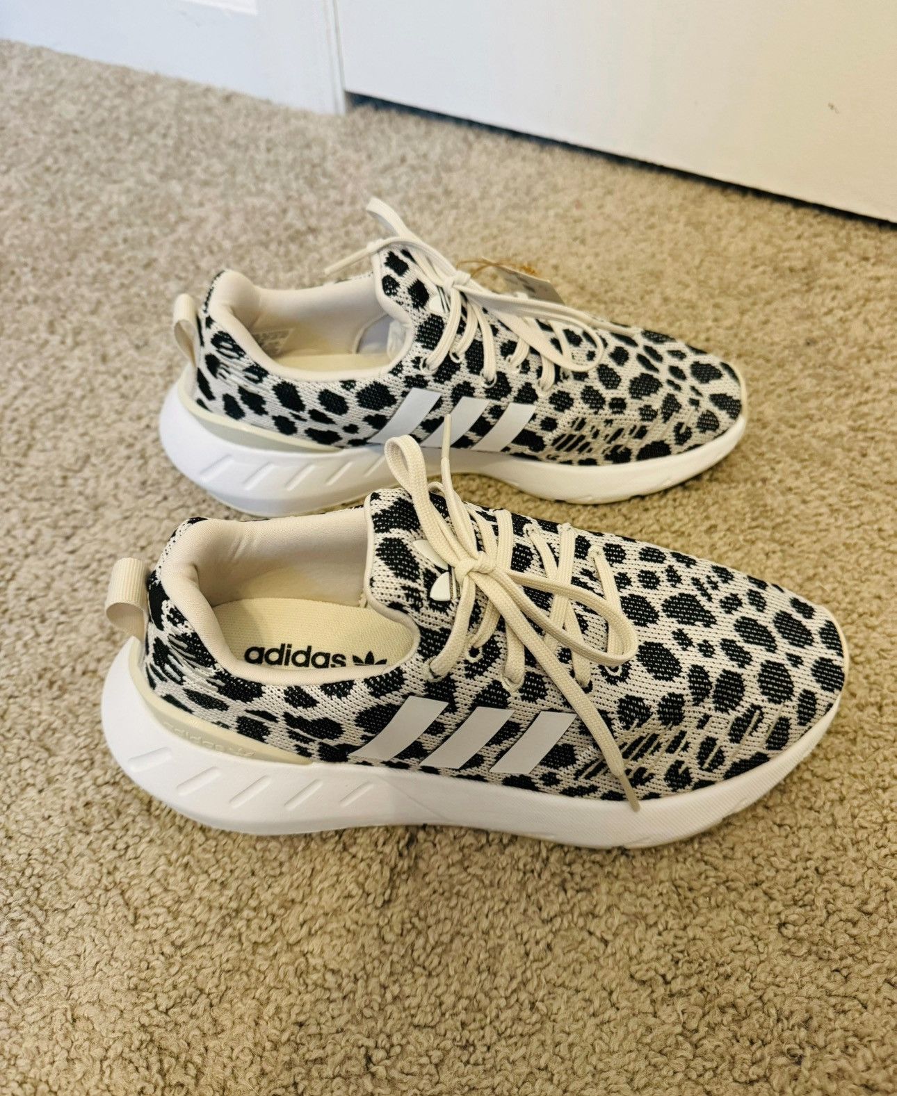 Adidas Swift Run 22 J Size 5