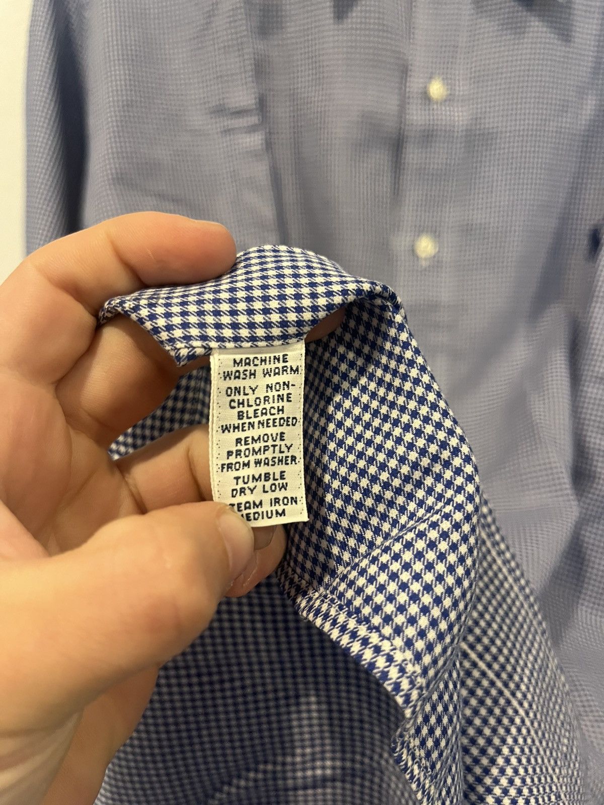Polo Ralph Lauren Polo Ralph Lauren Andrew Men’s 16.5 32/33 LARGE Button Size US L / EU 52-54 / 3 - 5 Thumbnail