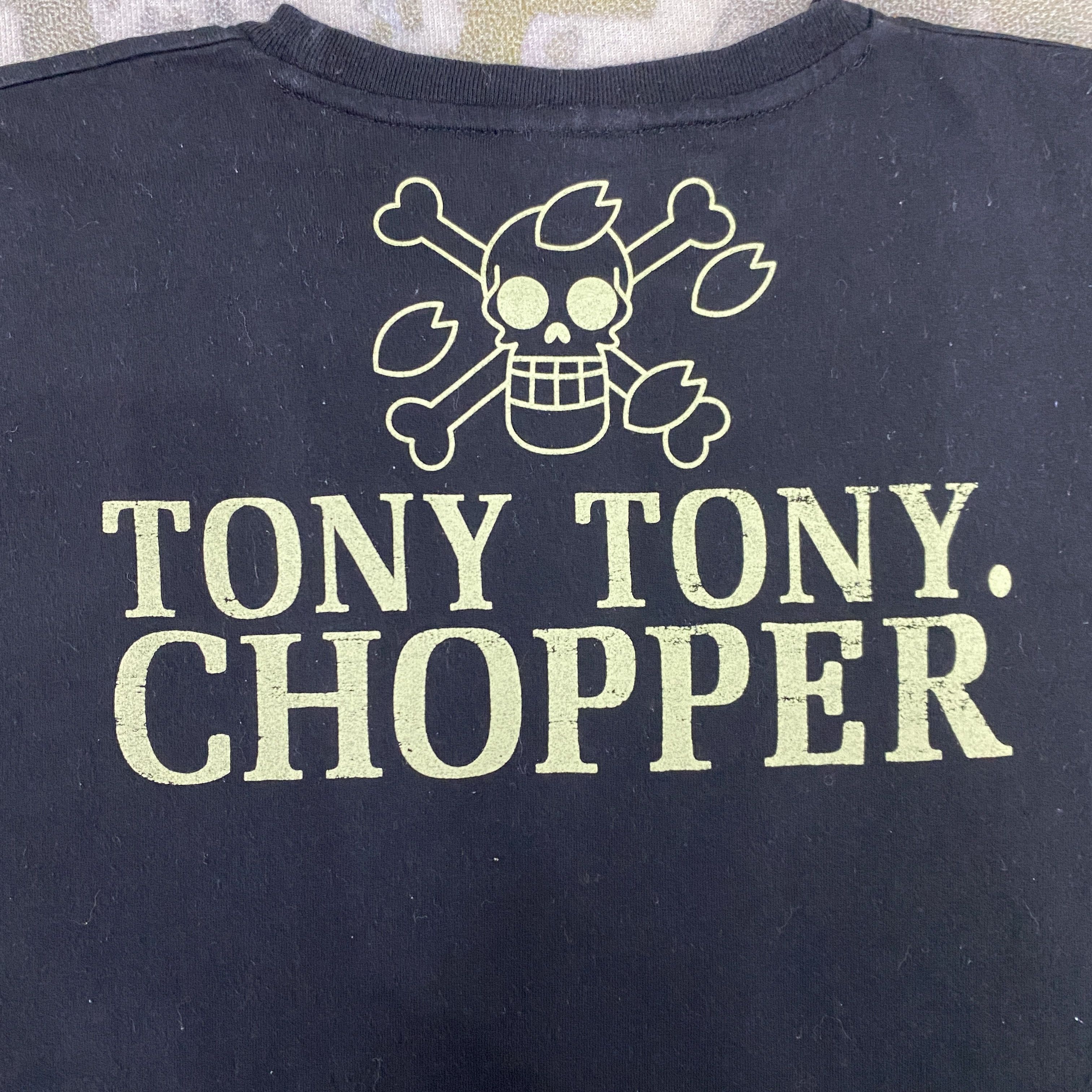 Anime Vintage One Piece Tony Tony Chopper Tshirt - I062 Size US M / EU 48-50 / 2 - 7 Thumbnail