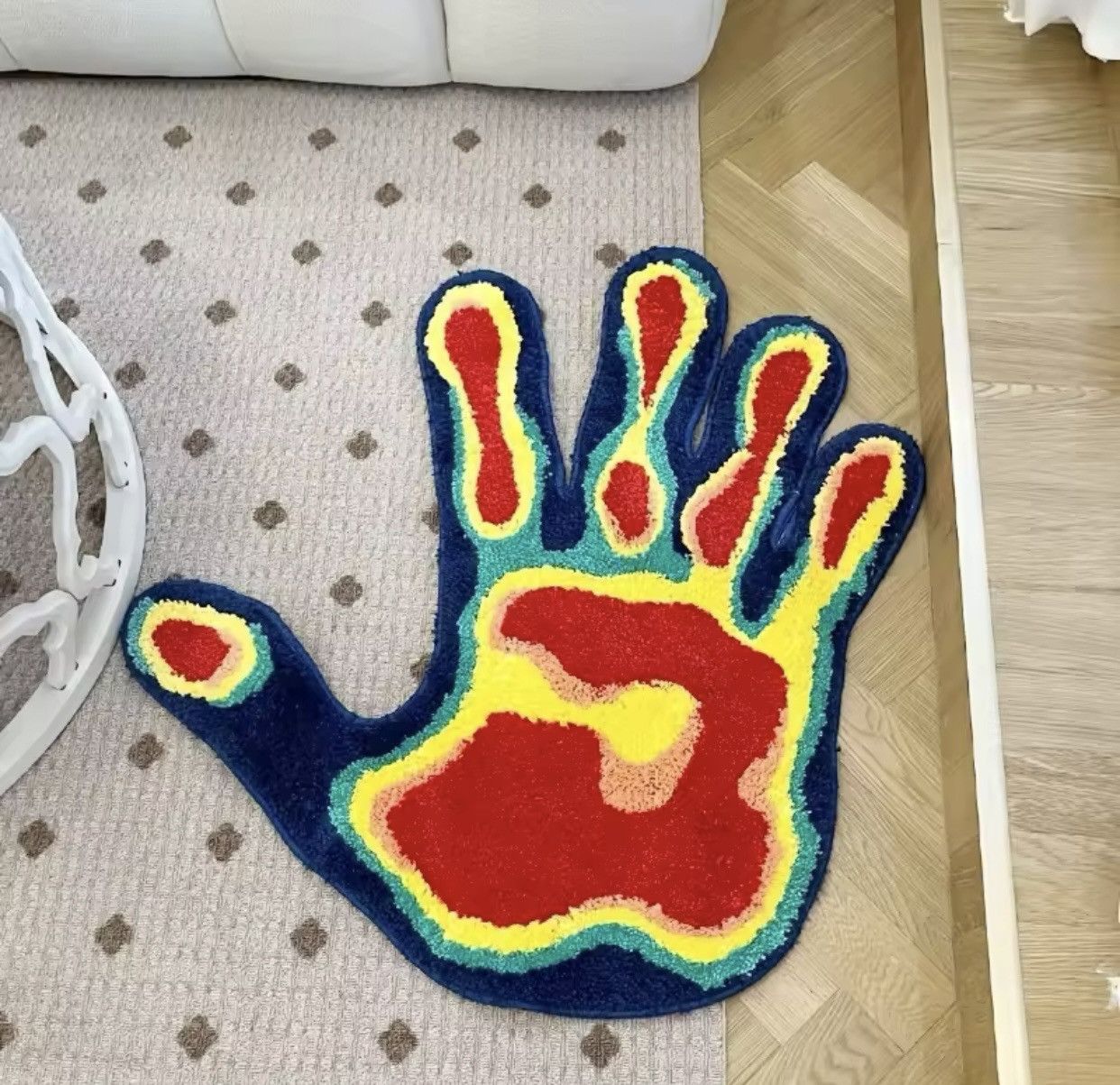 Japanese Brand Soft and Fluffy Palm Shape Rug Size ONE SIZE - 4 Thumbnail