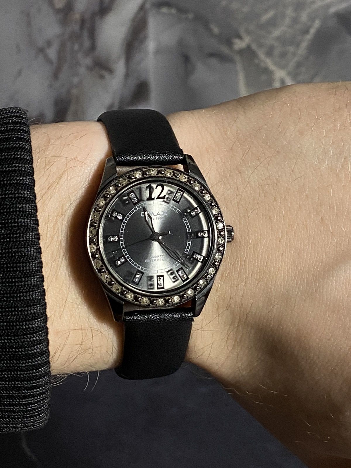 Japanese Brand × Vintage Omax Crystal Bezel Watch Black Strap Japanese Brand Size ONE SIZE - 5 Thumbnail