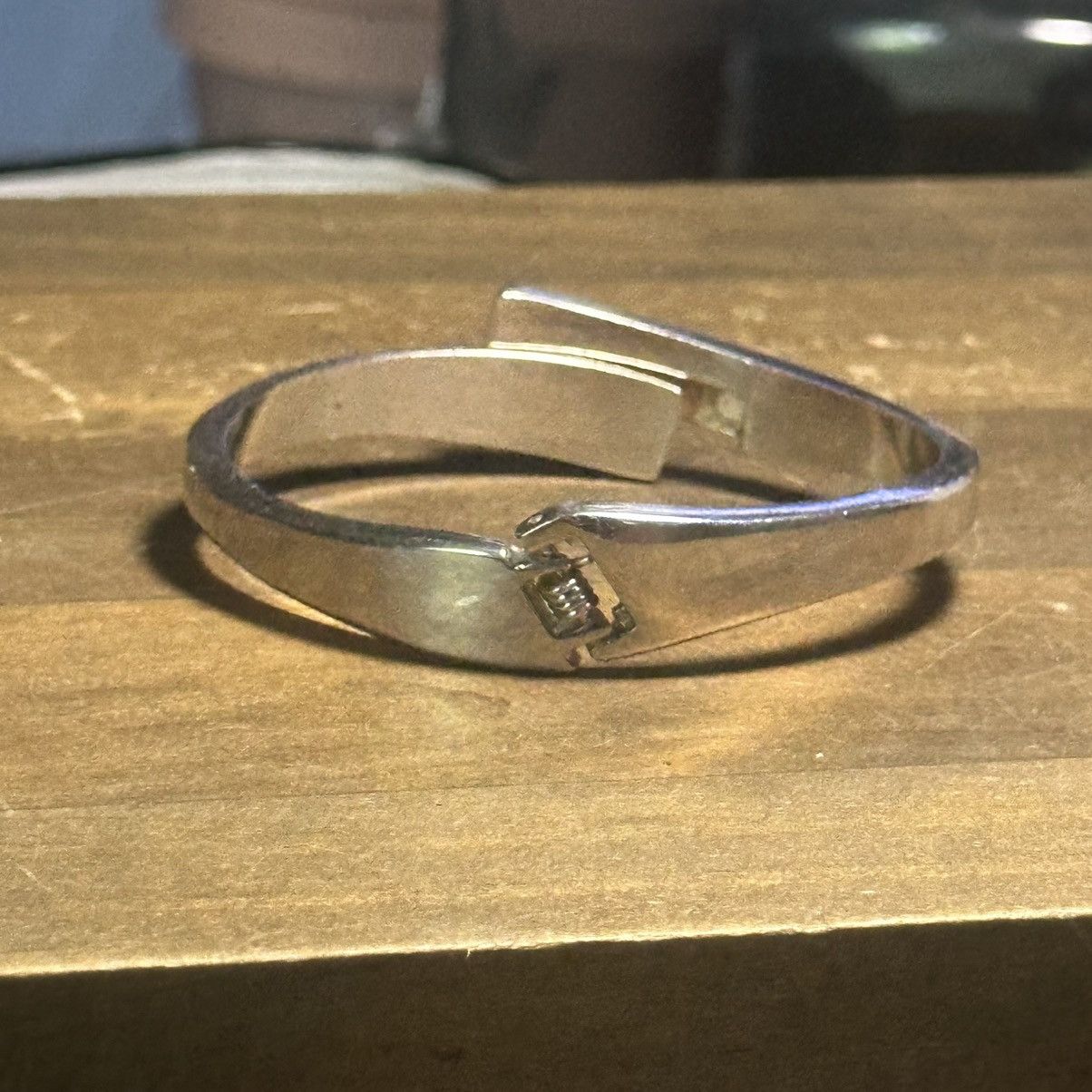 Vintage Vintage sterling silver plated hinged clamper bangle bracele Size ONE SIZE - 5 Thumbnail