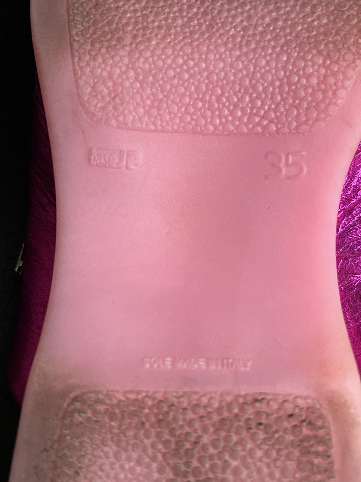 Moschino Mowchino vintage 35 pink leather flip flops Size US 5 / IT 35 - 7 Thumbnail