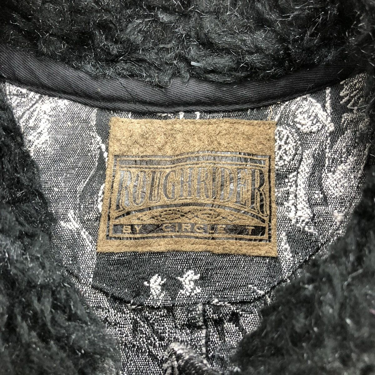 Cowboy Equipment Vintage Roughrider Western Scene Sherpa Vest Cowboy Tapestry Size US L / EU 52-54 / 3 - 6 Thumbnail