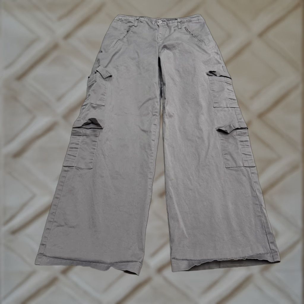 Vintage Edikted Cargo Pants Womens Small Gray Wide-Leg Cotton Pockets Zip Button Low Rise Casual Travel Spring Fall Summer Baggy Size 28" / US 6 / IT 42 - 1 Thumbnail