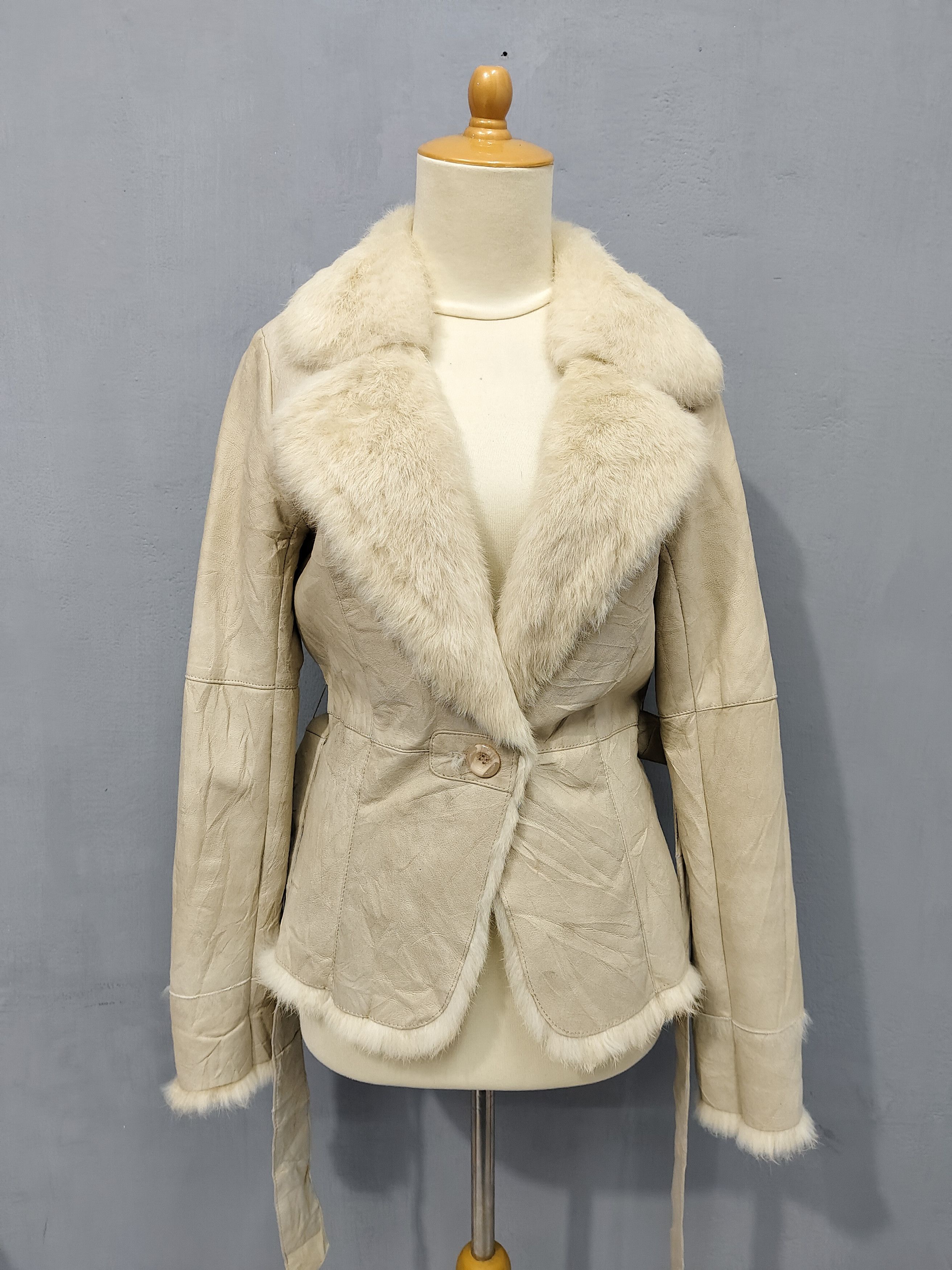 Japanese Brand 2000s Au Petit Matin🇯🇵 Boutique Belted Rabbit Fur Leather Size M / US 6-8 / IT 42-44 - 2 Thumbnail