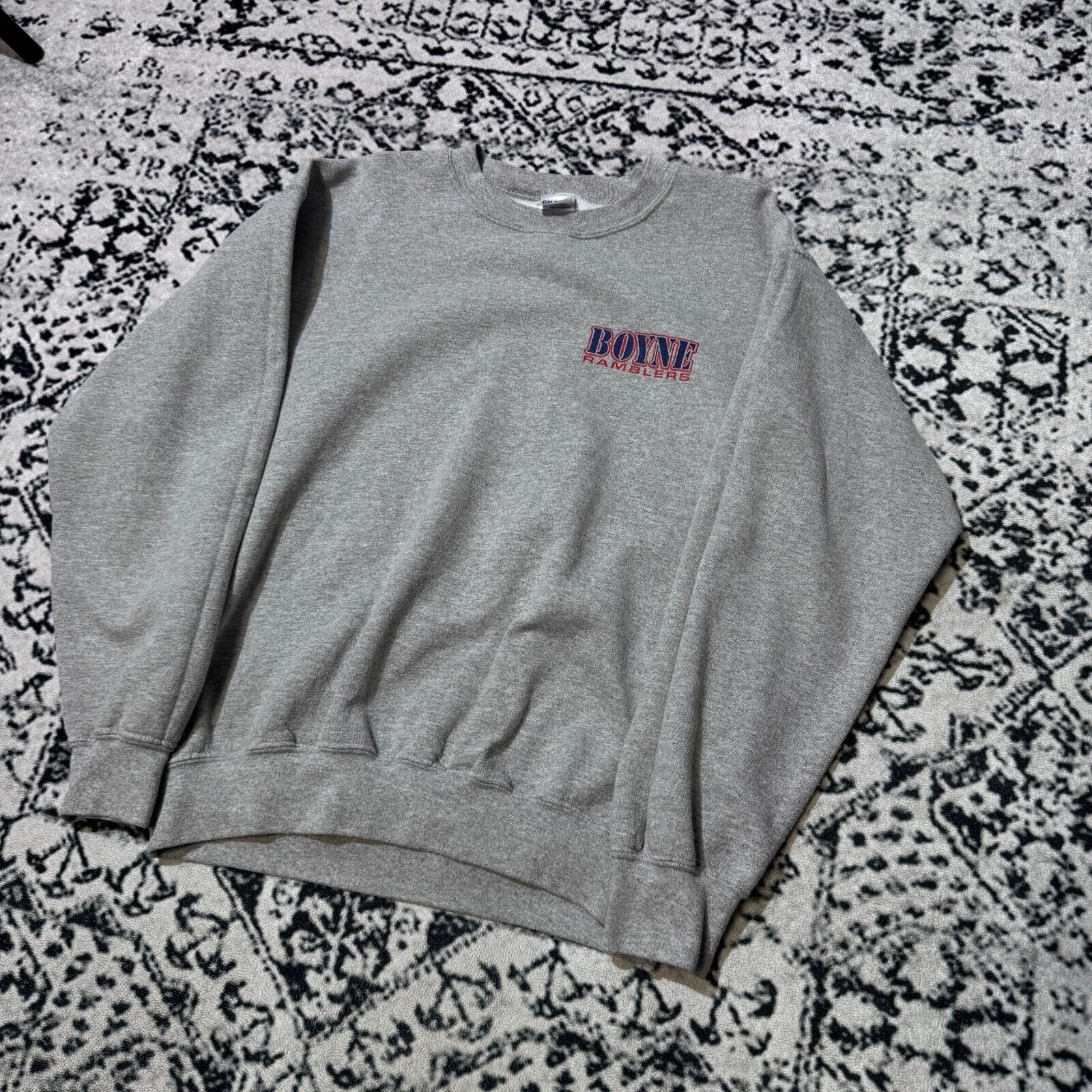 Vintage Vintage Gray Cotton Crewneck Size M Boyne Ramblers Y2K 90s Size US M / EU 48-50 / 2 - 11 Thumbnail