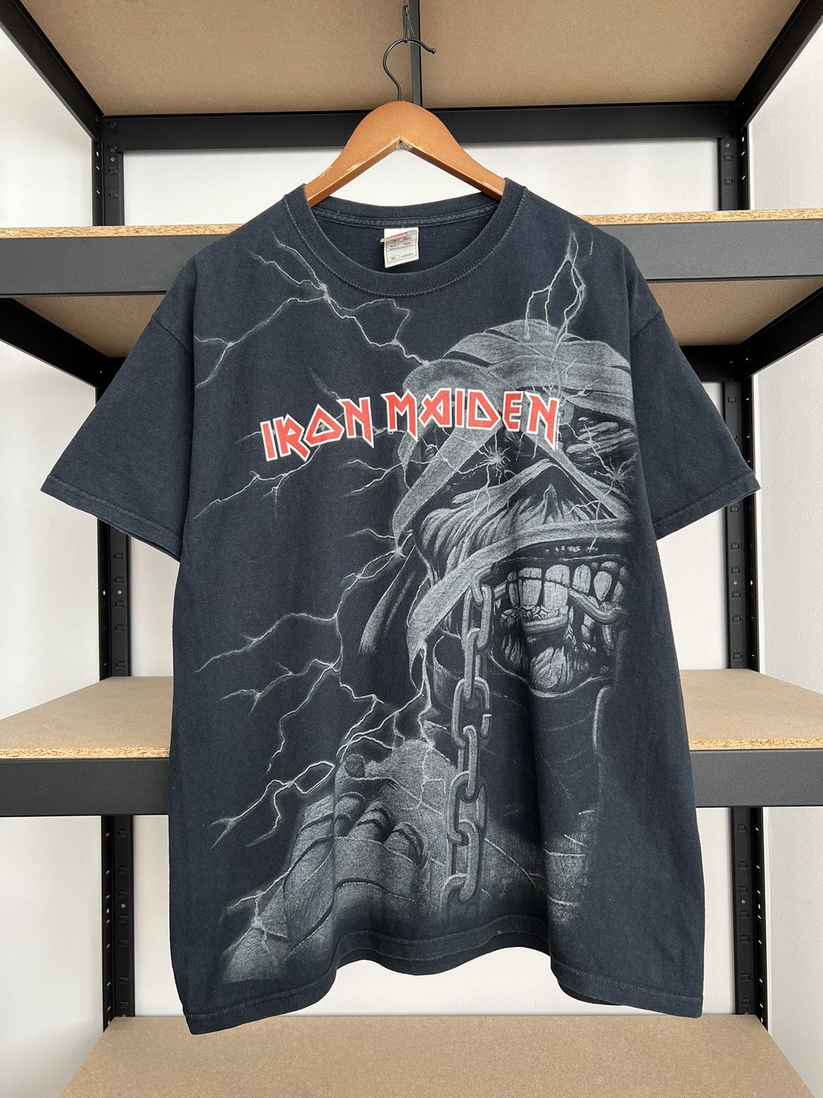 Band Tees Vintage 2008 Iron Maiden Eddie AOP Black T-shirt Size US XL / EU 56 / 4 - 1 Thumbnail
