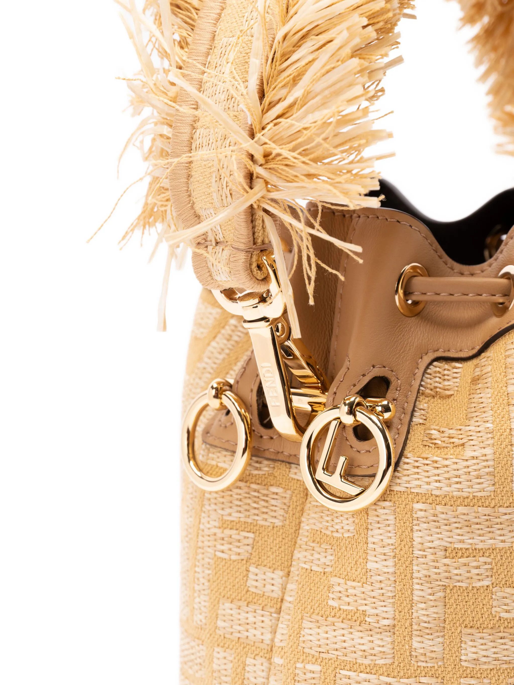 Fendi o1s1wg110526 Size: OS / 'Mon Trésor' Bucket Bag in Beige Size ONE SIZE - 4 Thumbnail
