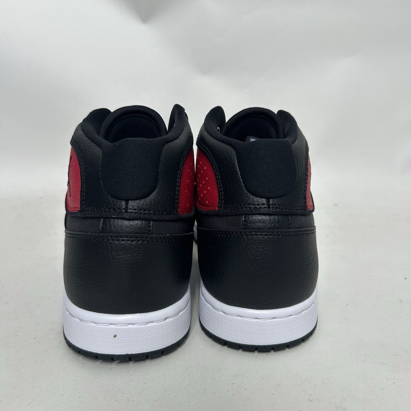 Jordan Brand Nike Air Jordan Access “Bred/Black Gym Red White” AR3762-006 Size US 11.5 / EU 44-45 - 4 Thumbnail