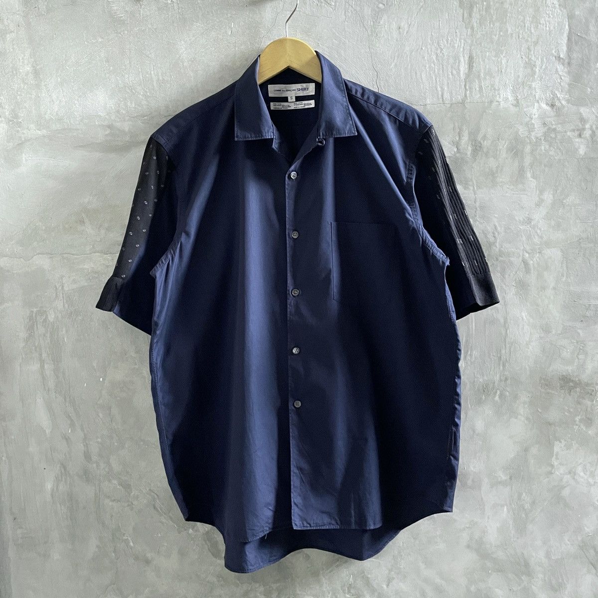 Comme des Garcons SHIRT Comme Des Garcons Oversized Shirt Size US S / EU 44-46 / 1 - 1 Thumbnail