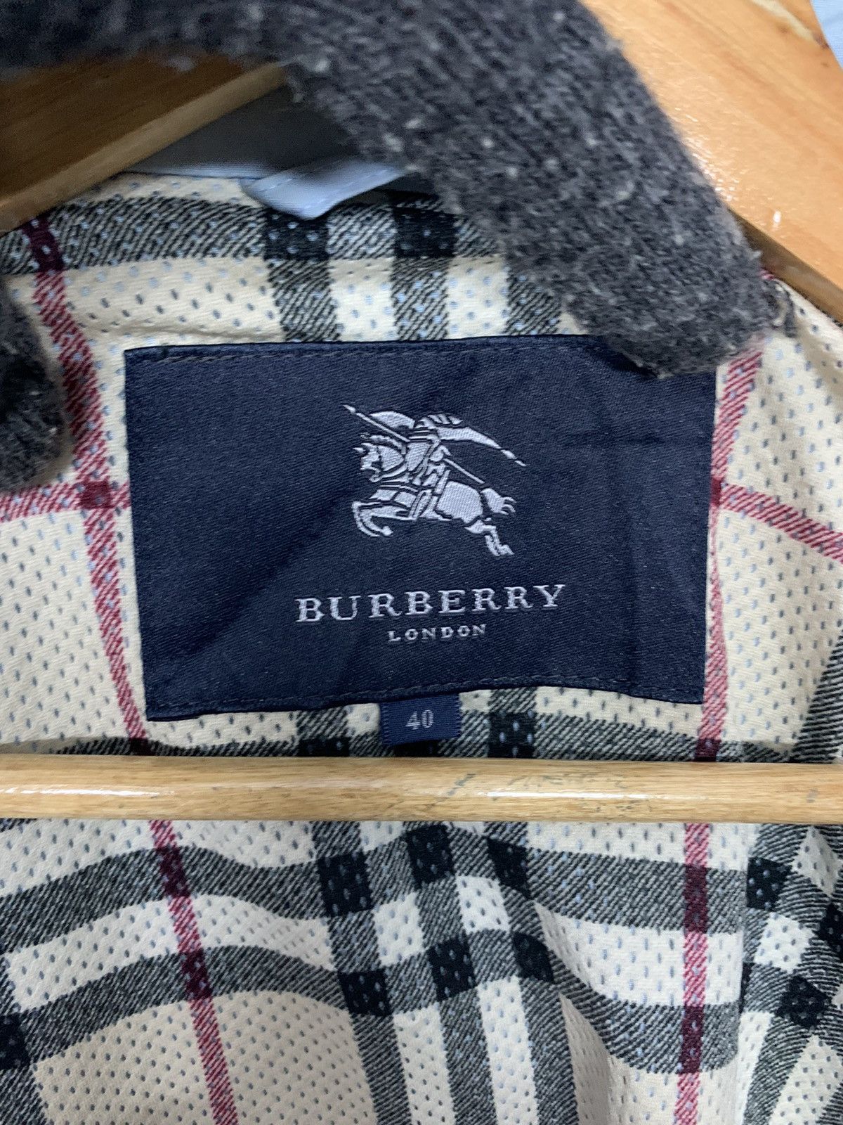 Burberry Rare Burberry London Nova Check Zipper Down Long Jacket Size M / US 6-8 / IT 42-44 - 5 Thumbnail
