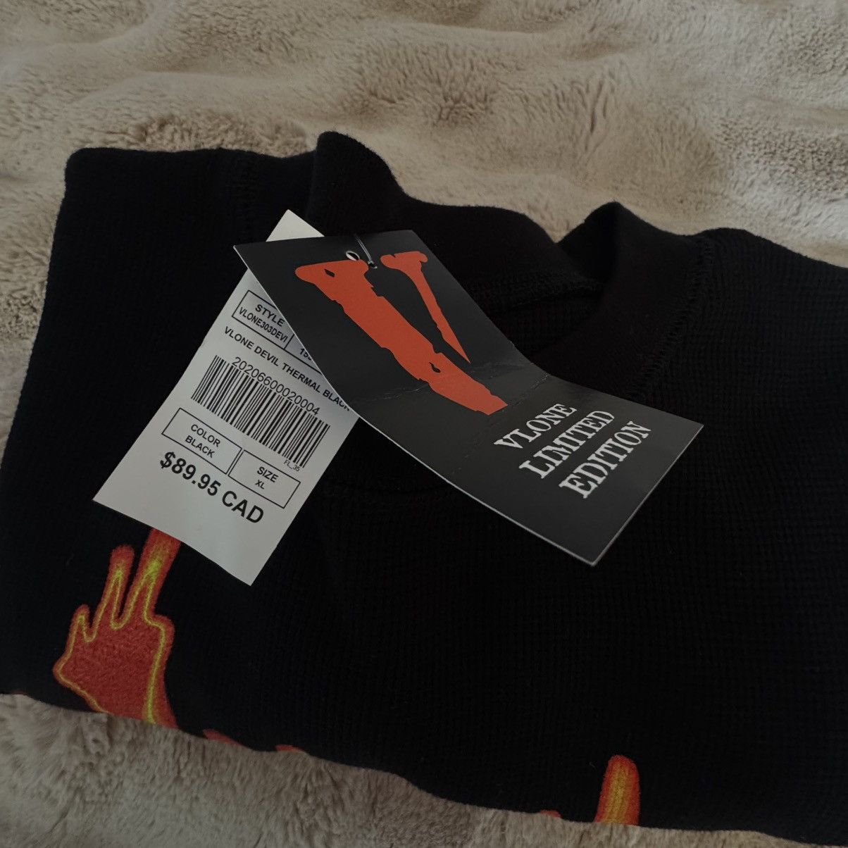 Vlone Vlone Devil Spitting Thermal Longsleeve (Limited Edition) Size US XL / EU 56 / 4 - 4 Thumbnail