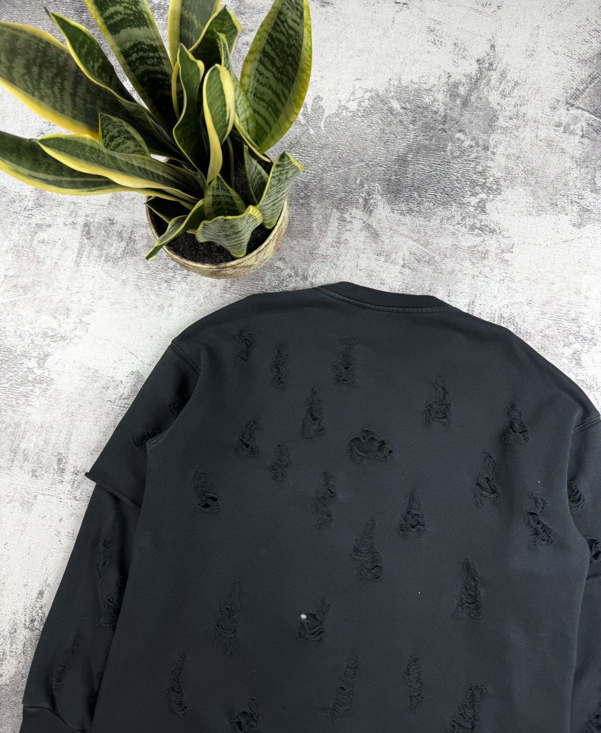 Diesel Vintage Diesel Y2K Patch-worked Sweatshirt Pullover Hoodie Size US L / EU 52-54 / 3 - 15 Thumbnail