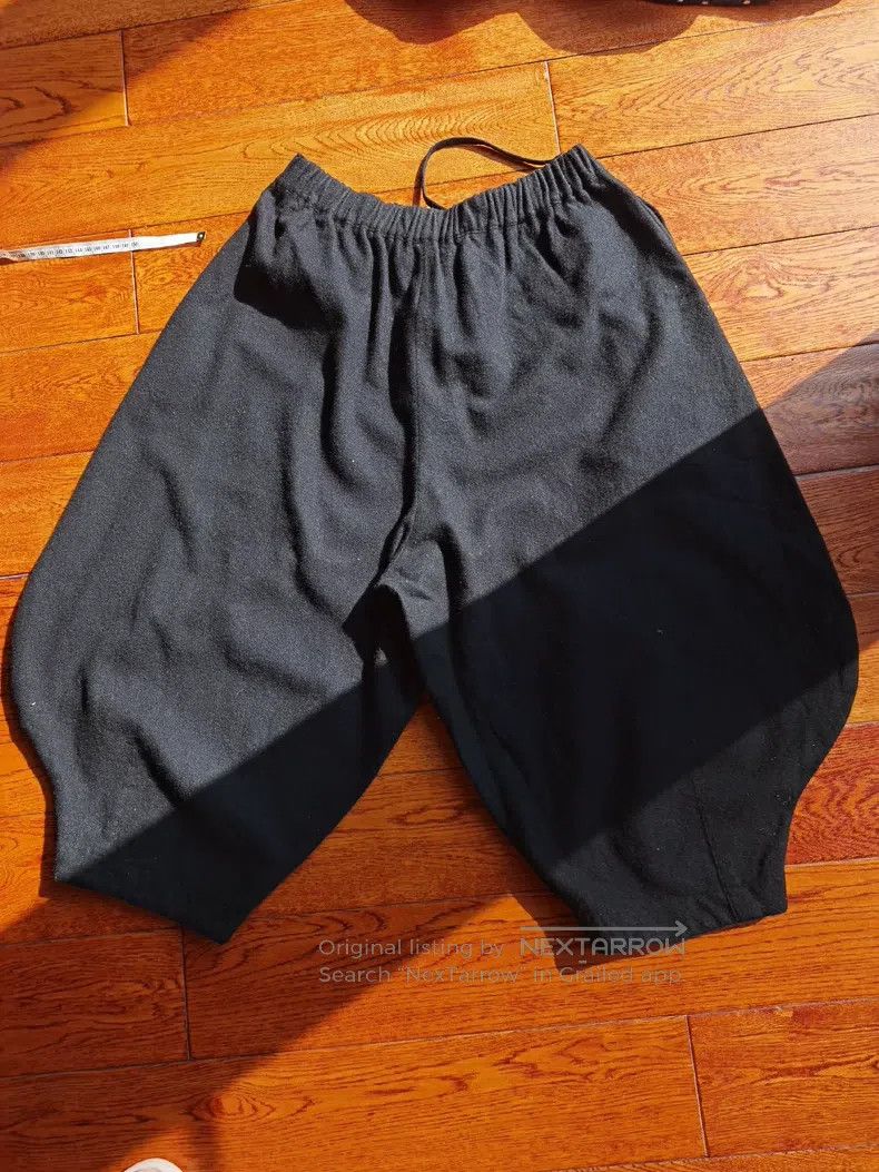 Comme des Garcons Comme des Garcons size XS Thin wool pumpkin pants Size 23" - 2 Thumbnail