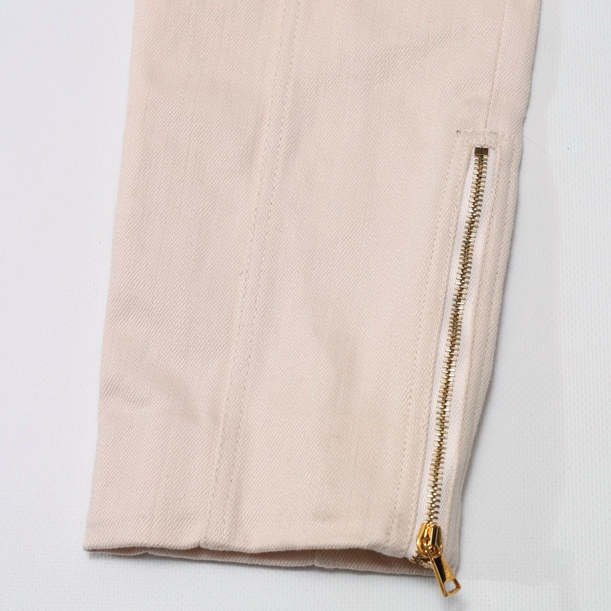 Tom Ford Tom Ford Denim Jeans Pants Slim Biker Light Pink cream 40 Size 27" / US 4 / IT 40 - 3 Thumbnail