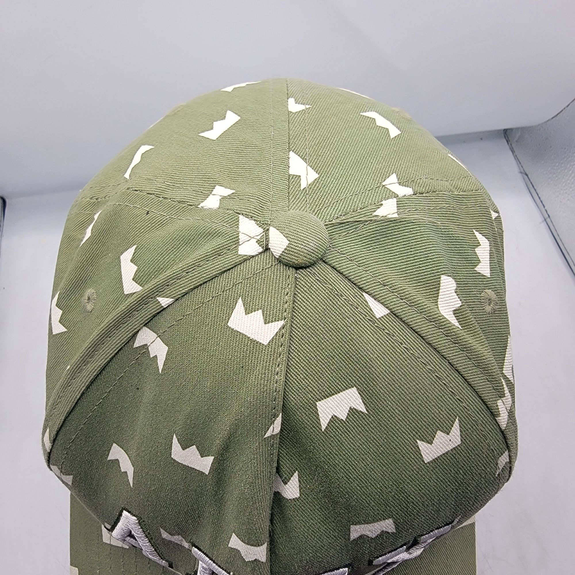 Apex Apex Green Adults Snapback Hat With White Crown Print Casual Size ONE SIZE - 10 Thumbnail