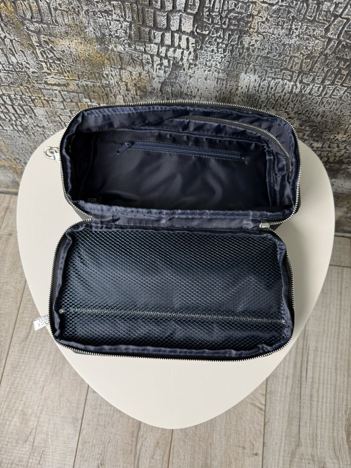 Versace Versace Parfums Cosmetic Bag Size ONE SIZE - 10 Thumbnail