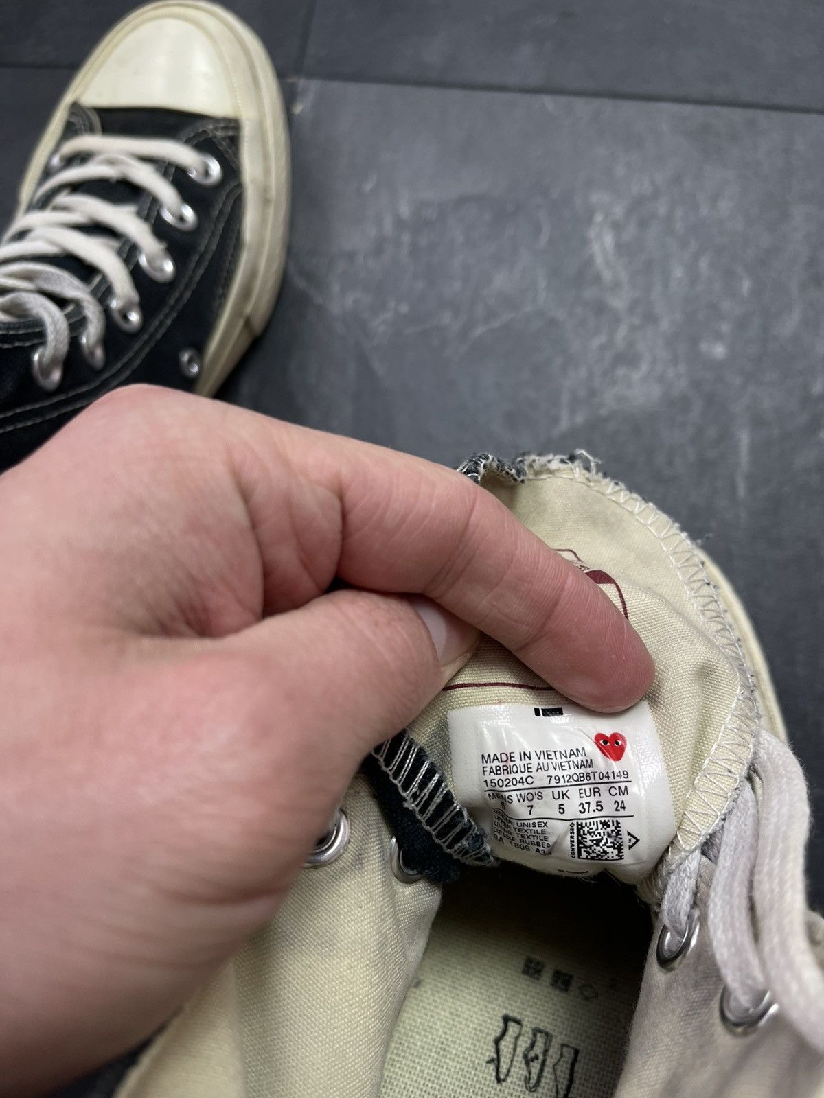 Comme des Garcons × Comme des Garcons PLAY × Streetwear COMME DES GARÇONS CONVERSE Size US 5 / EU 37 - 15 Thumbnail