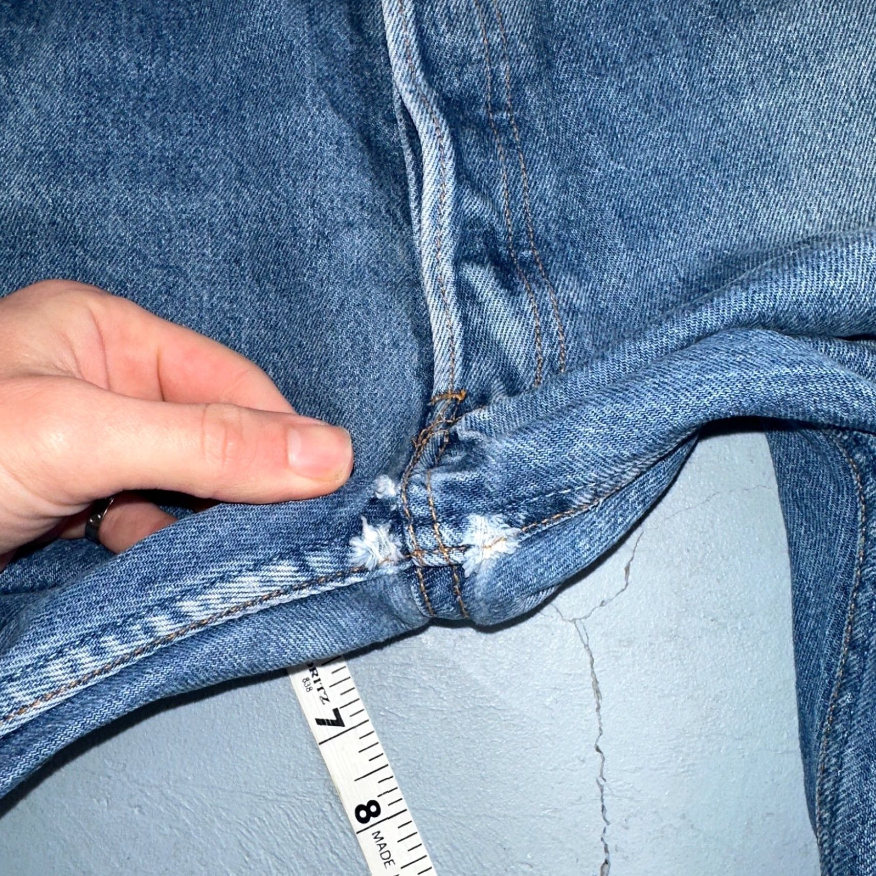 Levi's VINTAGE Levi's 501 Straight Leg Jeans 36x36 Medium Wash 90s Denim Men Size US 36 / EU 52 - 6 Thumbnail