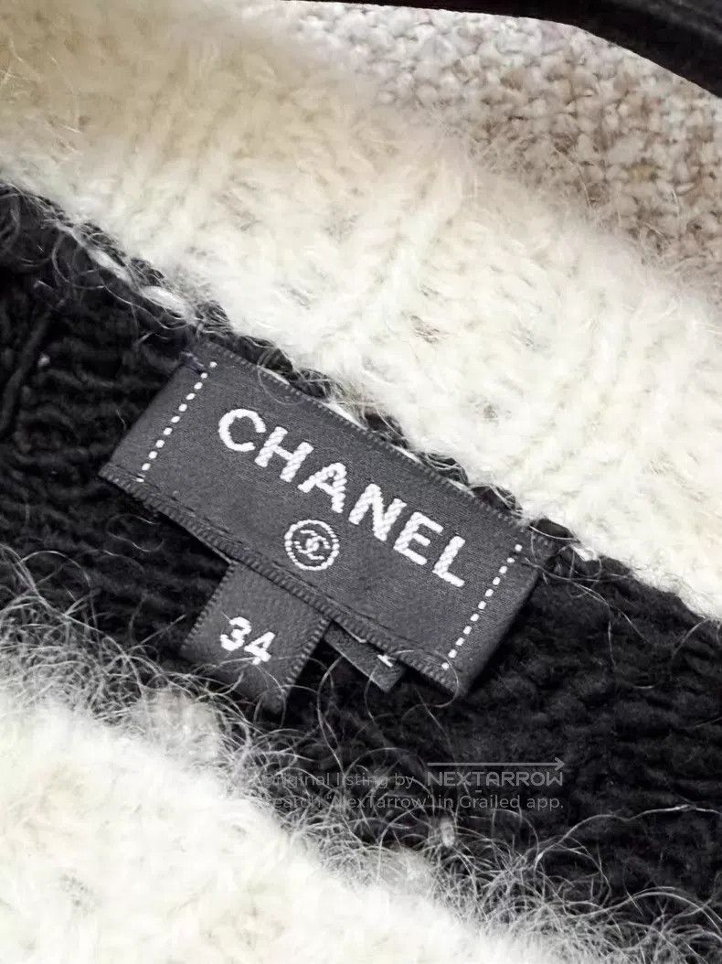 Chanel Chanel Hollow-in-sleeved plush sweater Size XXS / US 00 / IT 34 - 5 Thumbnail
