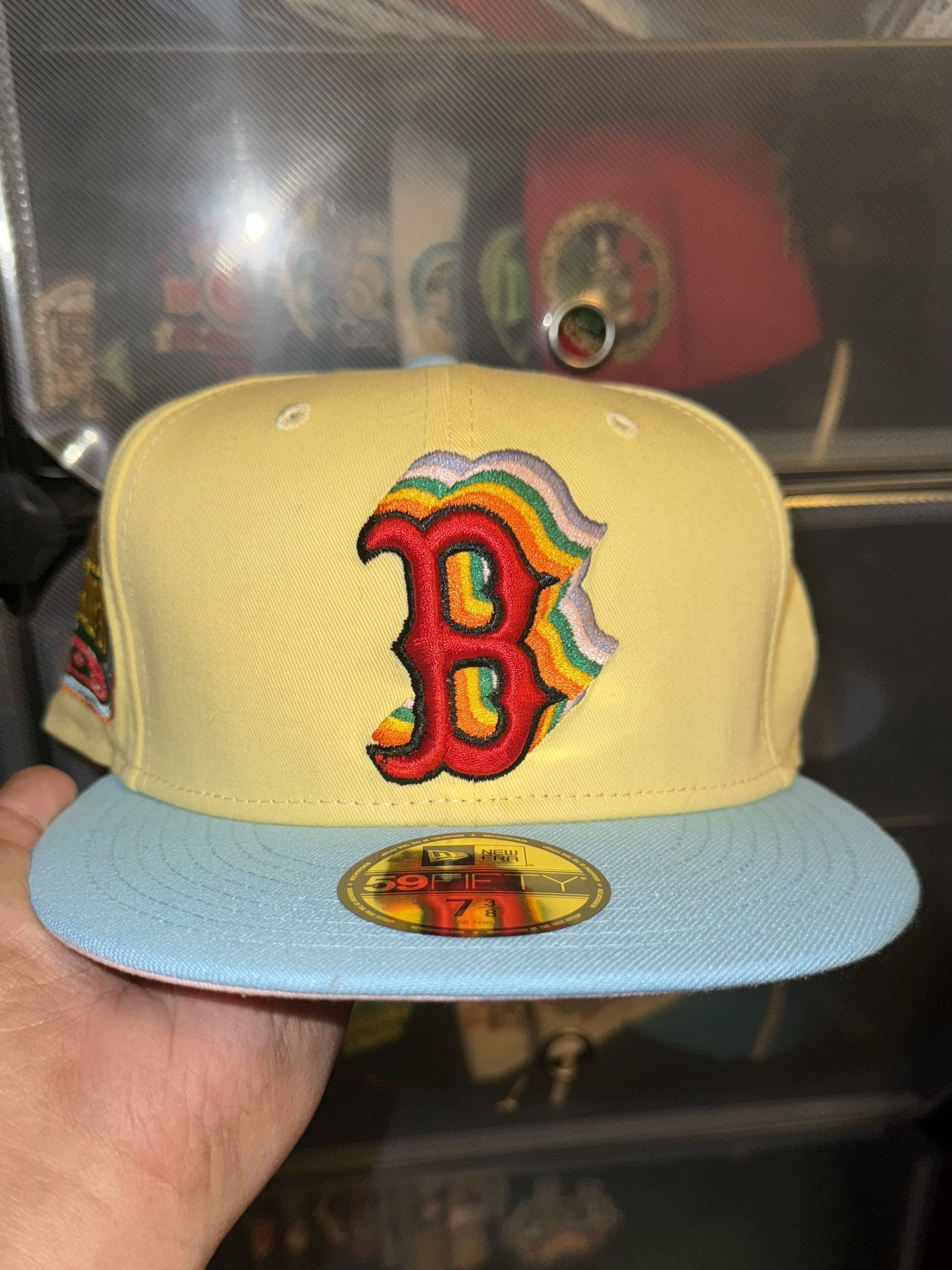 New Era BAD BUNNY BOSTON RED SOX fitted hat size 7 3/8 Size ONE SIZE - 1 Thumbnail