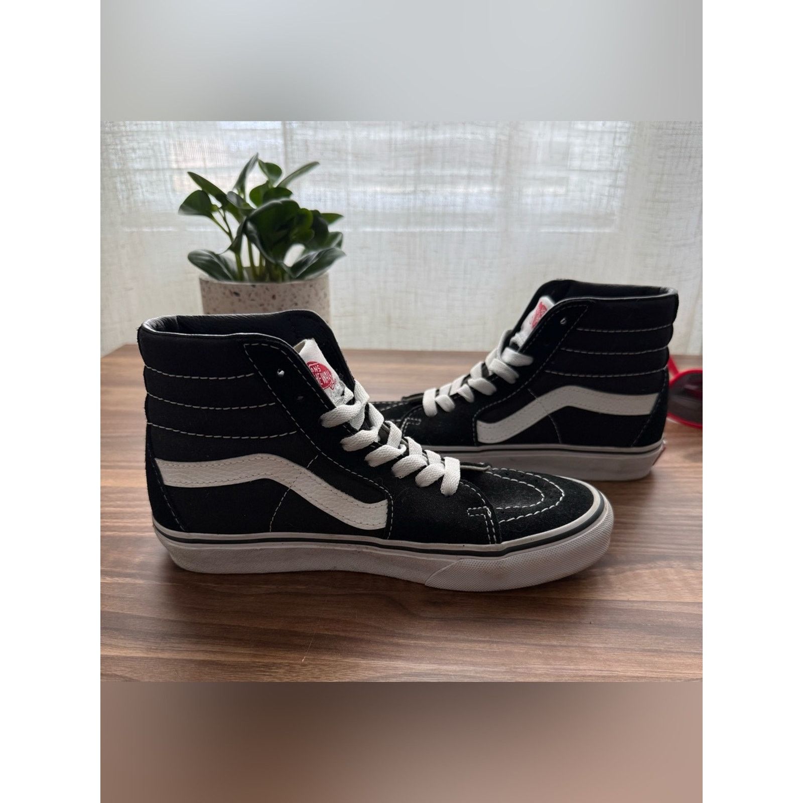 Vans Vans Black and White Sk8-Hi Shoe Size US 6.5 / IT 36.5 - 5 Thumbnail