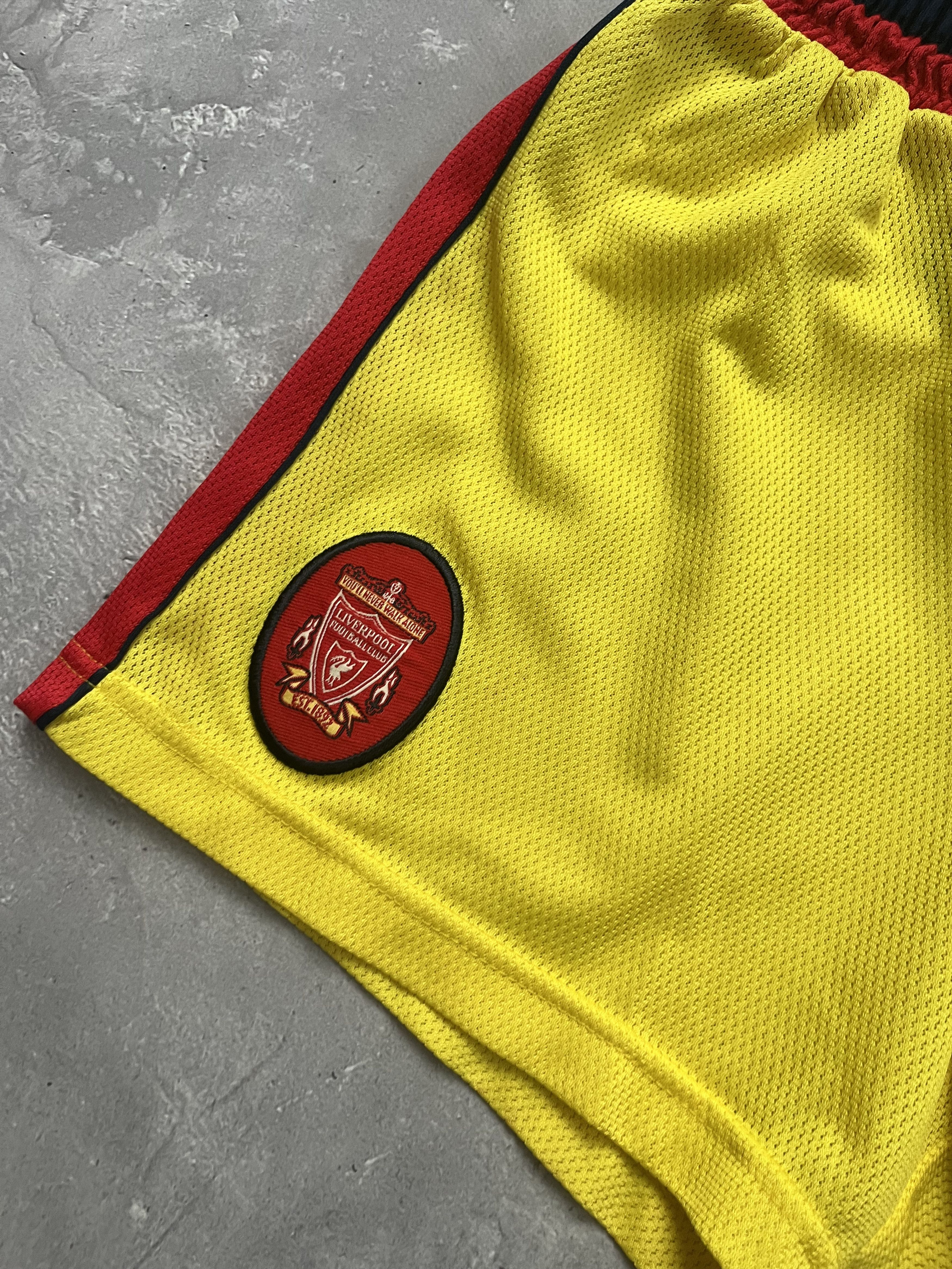 Reebok Liverpool Home football Shorts Reebok Yellow Men Size 26 Size US 26 / EU 42 - 2 Thumbnail