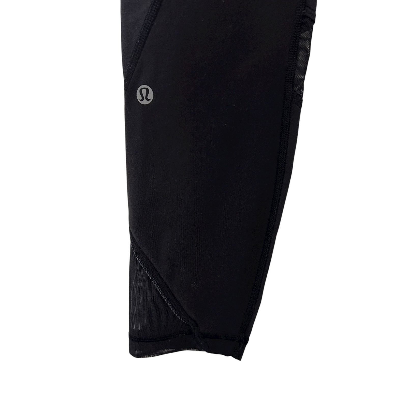 Lululemon Lululemon Black Mesh Detail Leggings Sz 6 Size 28" / US 6 / IT 42 - 5 Thumbnail