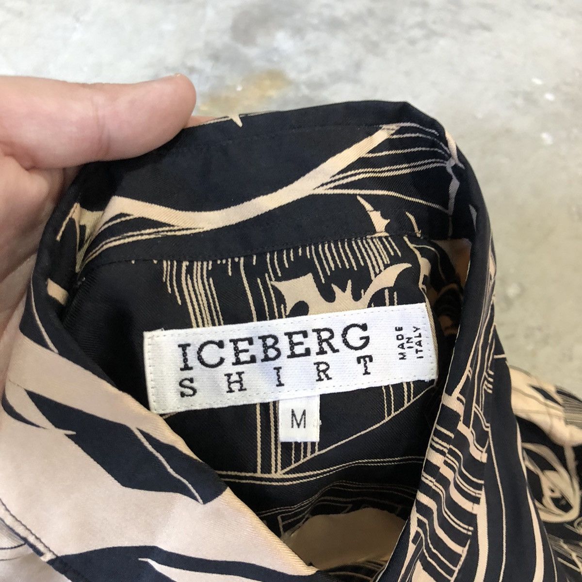DC Comics × Iceberg × Vintage Vintage 90s Iceberg Batman Animated Series Silk Shirt Size US M / EU 48-50 / 2 - 7 Thumbnail