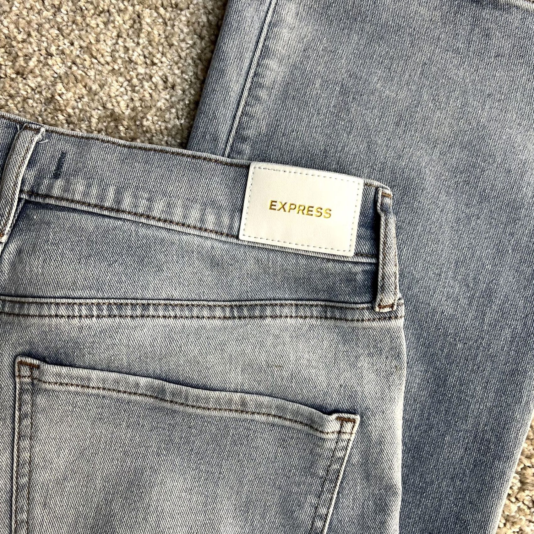 Express Express '90s Bootcut Jeans Womens 10R Light Wash Blue High Rise Stretch Denim Size 32" / US 10 / IT 46 - 2 Thumbnail