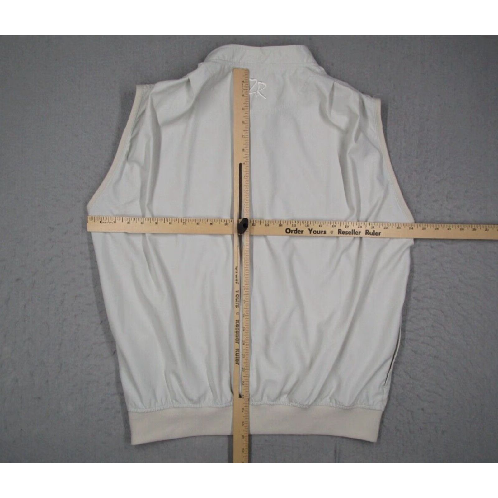 Vintage Zero Restriction Vest Women's Gray L - Gray Polyester Snap Pullover Vest with Pockets, Made in USA, Lightweight, Casual, Travel, Workwear Size L / US 10 / IT 46 - 6 Thumbnail