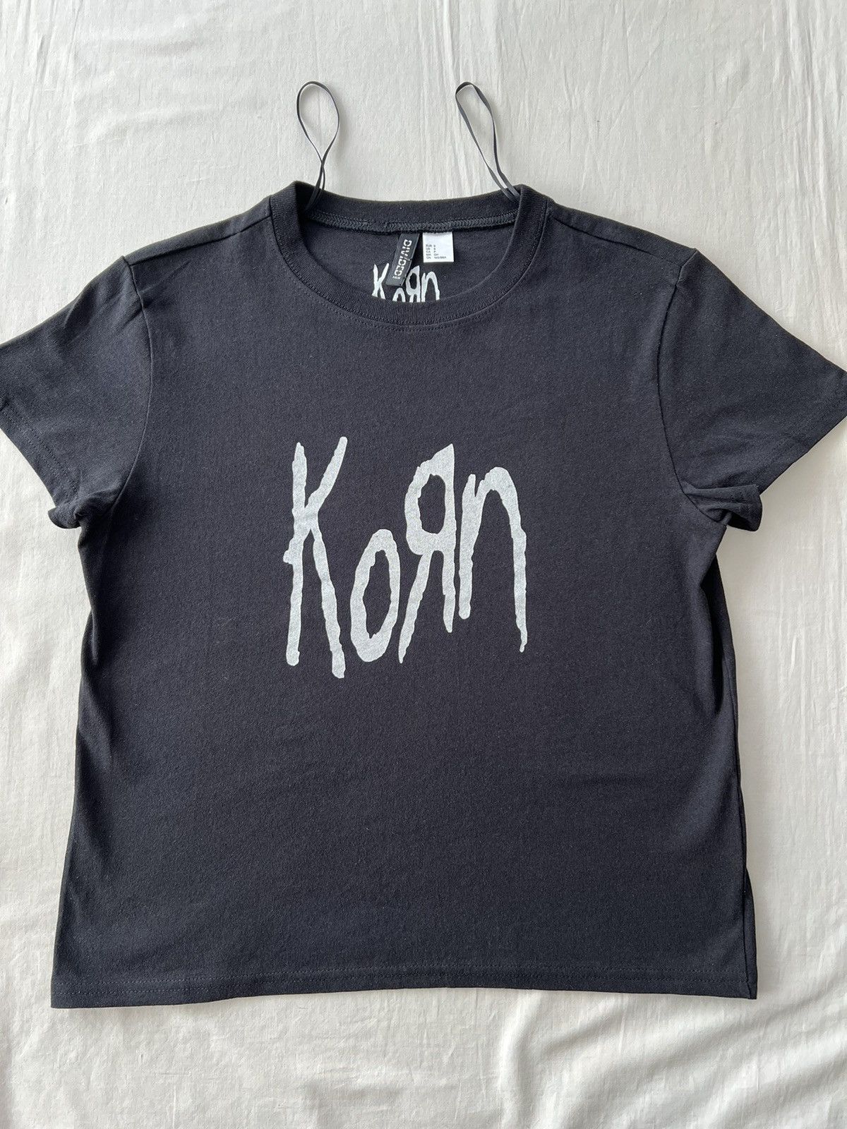 Band Tees H&M Korn Rock Band Music Women T-shirt Size S / US 4 / IT 40 - 4 Thumbnail