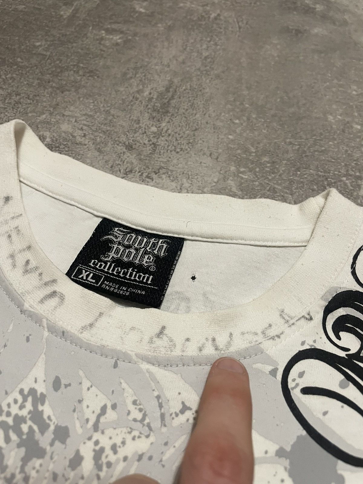 Southpole Vintage South Pole All Ower Print Rap T-Shirt 90s Size US XL / EU 56 / 4 - 8 Thumbnail