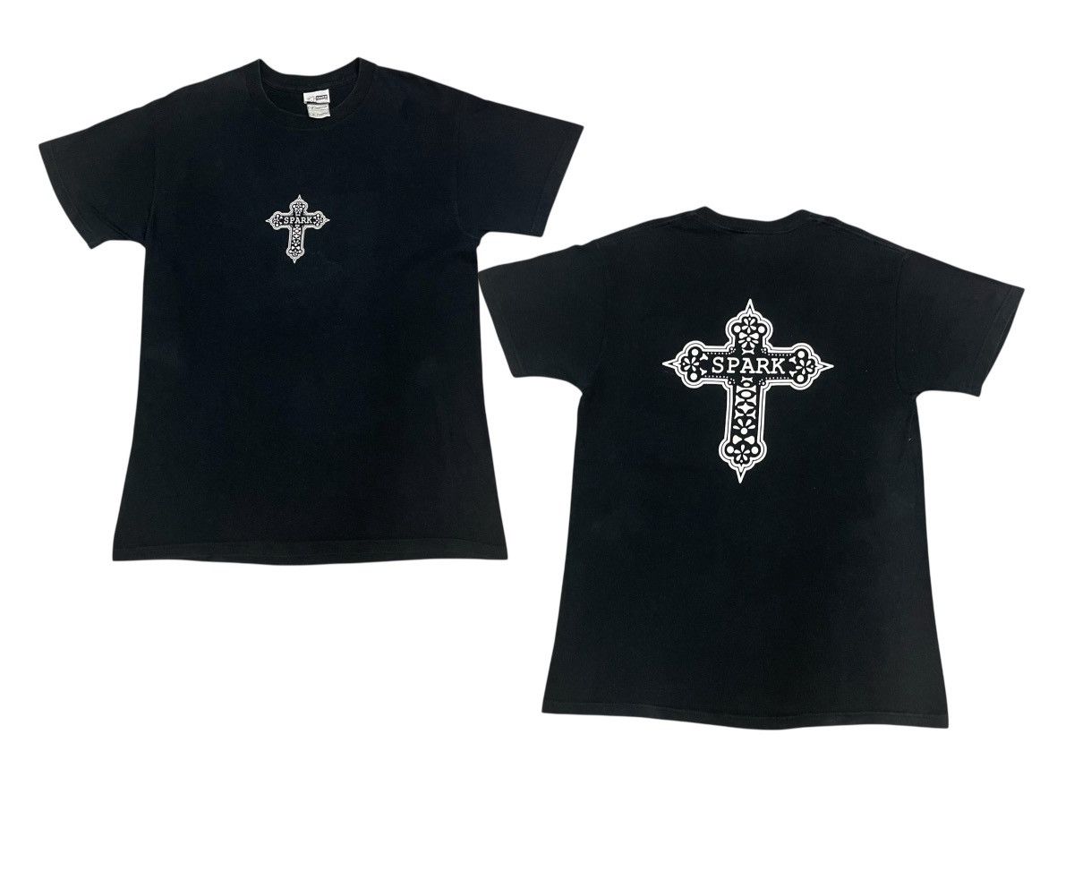 Vintage 90s SPARK USA BIG LOGO CROSS SPELLOUT SKATE TEES RARE Size US M / EU 48-50 / 2 - 1 Thumbnail